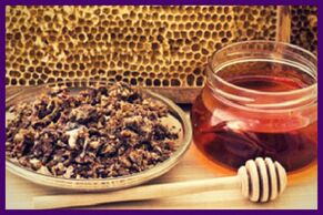 Beekeeping products - strong immunostimulants that strengthen the wall of varicose veins